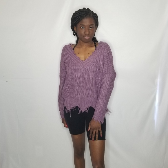 Lavender Frayed V Neck Sweater - Picture 2 of 5